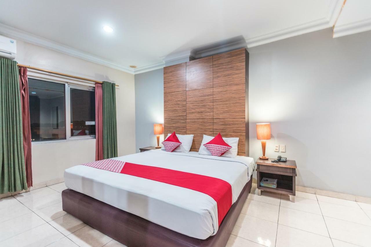 Hotel Oyo 1475 Alia Matraman Syariah Near Rs Premier Jatinergara à Jakarta Extérieur photo
