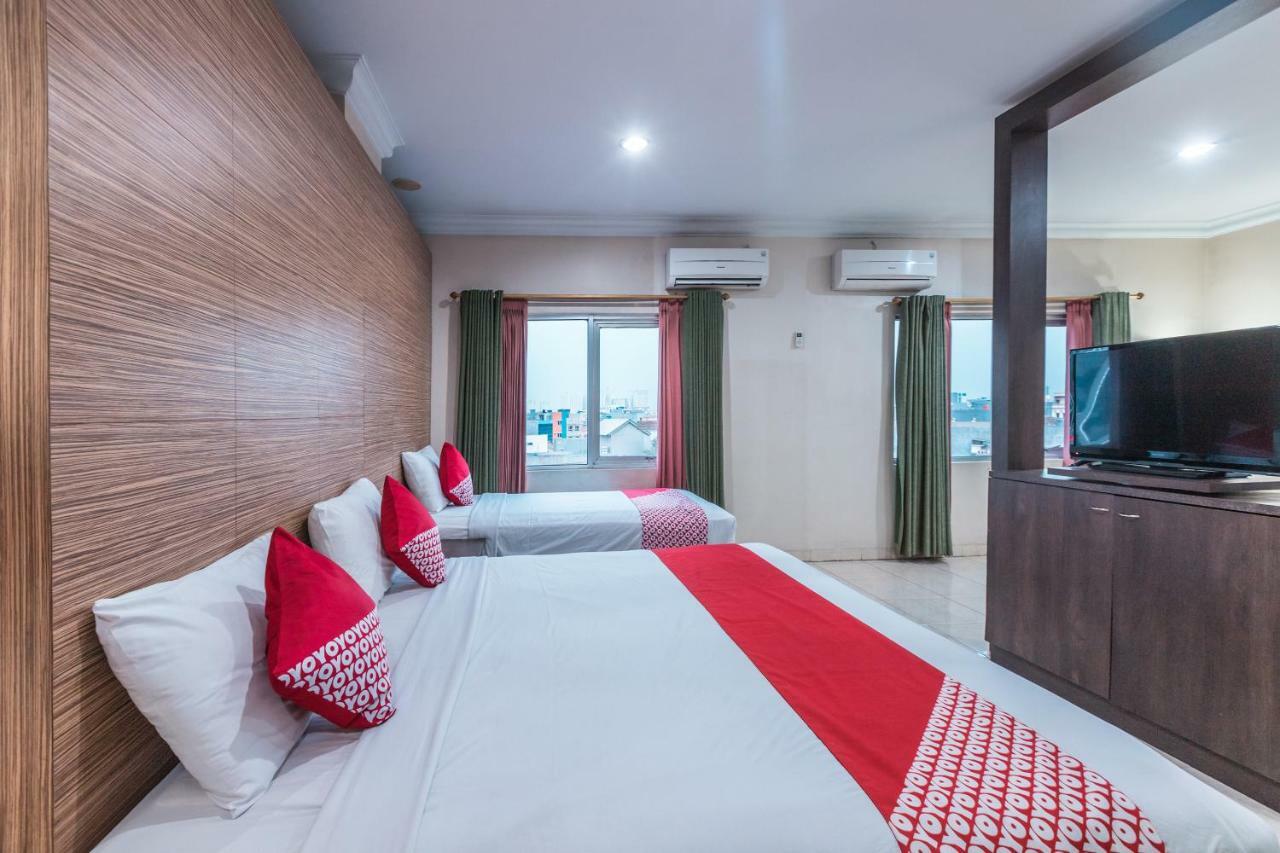 Hotel Oyo 1475 Alia Matraman Syariah Near Rs Premier Jatinergara à Jakarta Extérieur photo